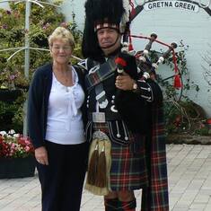 Mam and the Piper