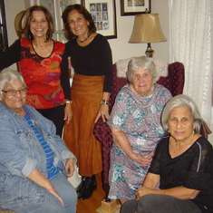 In Bomanville On.  Meeting with our cousin, Alida,  Margaret, Alida, Jenny,  Mom,  Elizabeth. 2019.