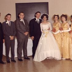 Margie and Tim 's Wedding - Aunt Evelyn Aunt Alta Aunt JoJo, Uncle Jim, Uncle Horace, and a friednd?
