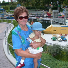 Maria with her granddaughter, Marianna, at LEGOLAND, 8/24/2001