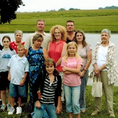 bosley family at friendly farms around 2006-706072014_0000