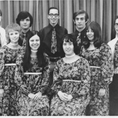 Chamber Singers 1972….Herb DeWitt, Tom Bilbro, Jim Lucus, Phil Johnson  Middle row…Marilyn, Sheryl Delamarter, Sharon Harger, Becky Stansberry, Paul Lucus