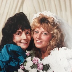 Mom & me on my wedding day