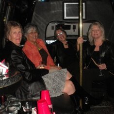 Dublin moms enjoying the limo in Vegas