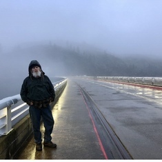 A fog, misty morning walk on the dam
