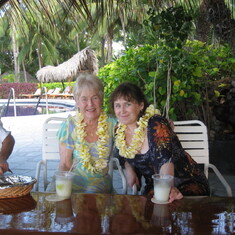 Marolyn with Linda in Hawaii February 2008.