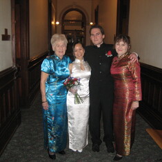 Marolyn with daughter Linda, r, and the newlyweds, Ziwei and Miles, 2008.