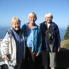 Marolyn atop Cape Perpetua with Brenda Rowley and Shelly Murphy.
