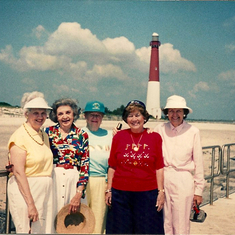 Dot, Mary, Ruth, Lucile and Libby with "Old Barney"