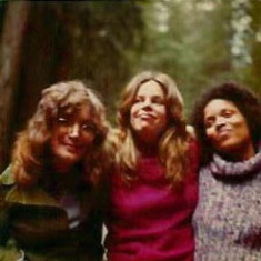 1974, Los Gatos, CA, Linda's friends Mary Hsia, Susan Roberts, Valli Celaya, Santa Cruz Mtns