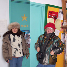 2007, 2, Mary Hsia at U of CO Boulder Art door with Linda Cox