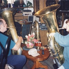 1995, 6, Larry Cox and Mary Hsia playing tubas on Ivan Hill Terrace, Los Angeles