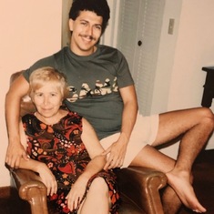 Maria and Daniel cerca 1987