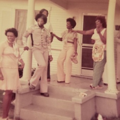 70s were fun. Liz always ready to dance and show out! Loved those days.