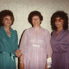 Mary Jane with sister Nancy and Shirley
