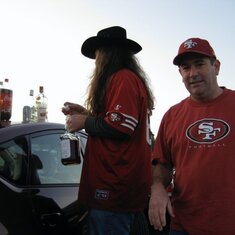 Douglas & Matt at the 49er game tailgate