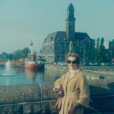 Mom in Europe