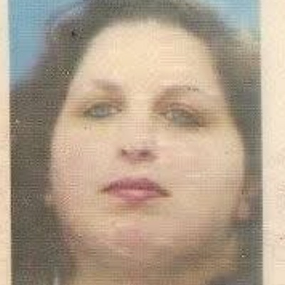 Maureen L Hunderlach