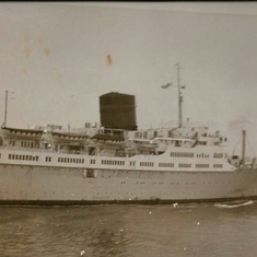 Photo of the USNS Alexander Patch arriving at the Port of New York ...Can you just imagine how scared she was arriving in a new country and leaving her family behind.  My fathers family was waiting on the docks.