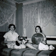 mom-faye-nov-1956