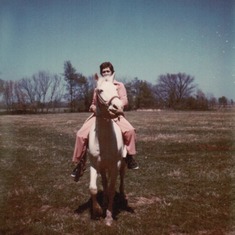 mom-on-kellys-horse-cherokee