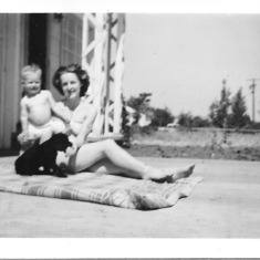 1950 Maxine and Rich in front of house