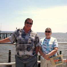 Den and Mel on the gulf