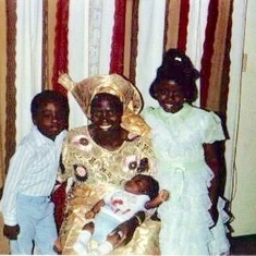 With Iwalola’’s Children, Adéoti, Babatunde, and baby Timilehin In 1987