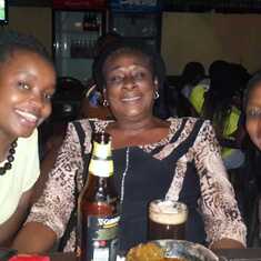 What did they say about knowing how to unwind every now and then? Mum with daughter, Yunis Bernard, and inlaw, Bar. Ngozi Igwe in Portharcourt
