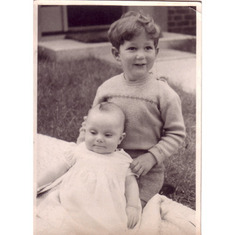 1953 London. Baby Michael with brother Craig. Nice hairstyle!