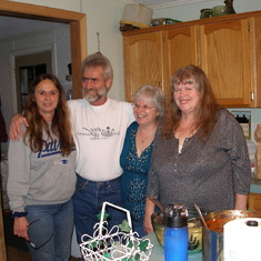 Trudy, Mike, Donna & Debbie 1/2010