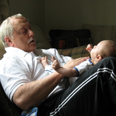 Dad's 1st time seeing Dylan 2006