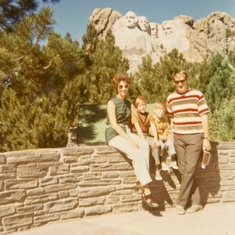 Family trip to Mount Rushmore