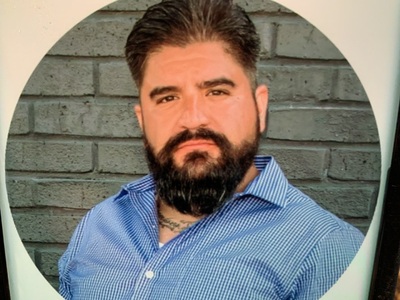 Michael R Pedraza