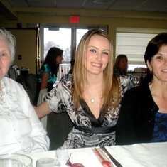 Mom, Tess and Lisa