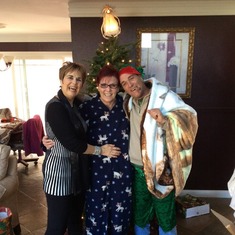 Making mom and I laugh , the Best xmas ever!