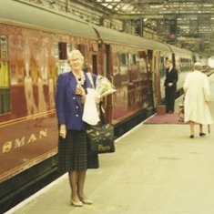 1995 - Edinborough - boarding the Royal Scotsman