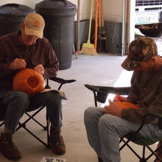 Nap & Jay Pumpkin carving starts Oct 2007
