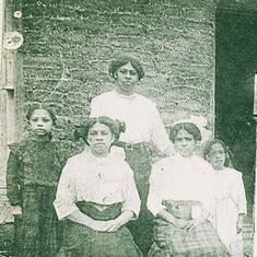 Emanuel Sisters, Nellie on the far right.