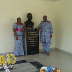 Iyegoe and Esther at Daddy's resting place