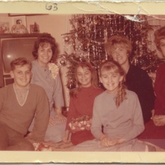Christmas '62….Brian, Mom, Becky, Wendy, Sunny Gulberg, Lynne