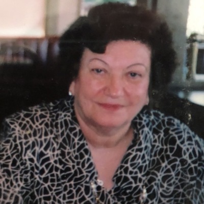 Nina Charbakhshi