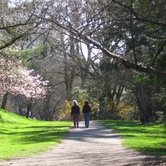 Noreen and Tara, Washington Park Arboretum, Seattle (2006)