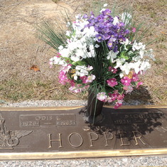 HOPPER headstone