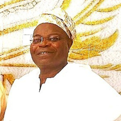 OLAWALE O OYEDELE