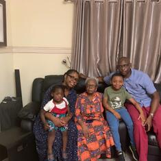 Ibby & family with great grandma