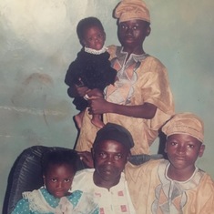 Omoloye with Oyeniyi, Olalere, Omolola and a young Jumoke Odeniyi