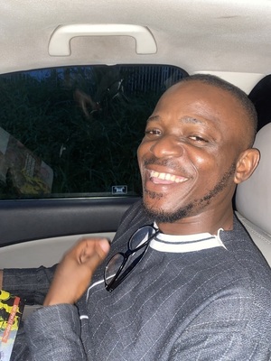 Osayamen Oriakhi (Mr Bogarde)