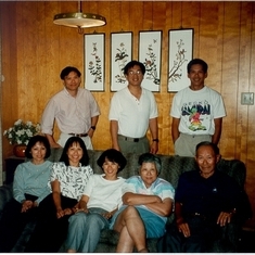 1992Oct-MMC-Owen and Marjorie Loui family @ Aunt Jane's