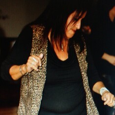 There's my auntie always love to dance I love you! I will keep all my memories of you in my heart